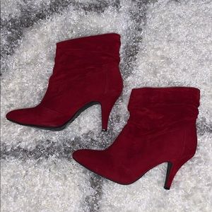 red booty velvet heals